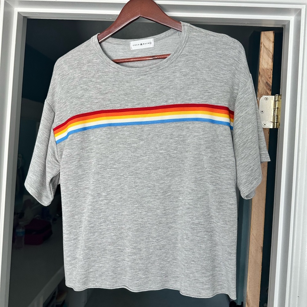 Cropped tee